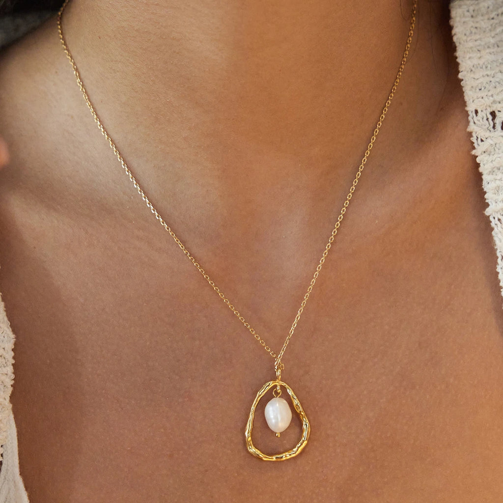 Bea Necklace 