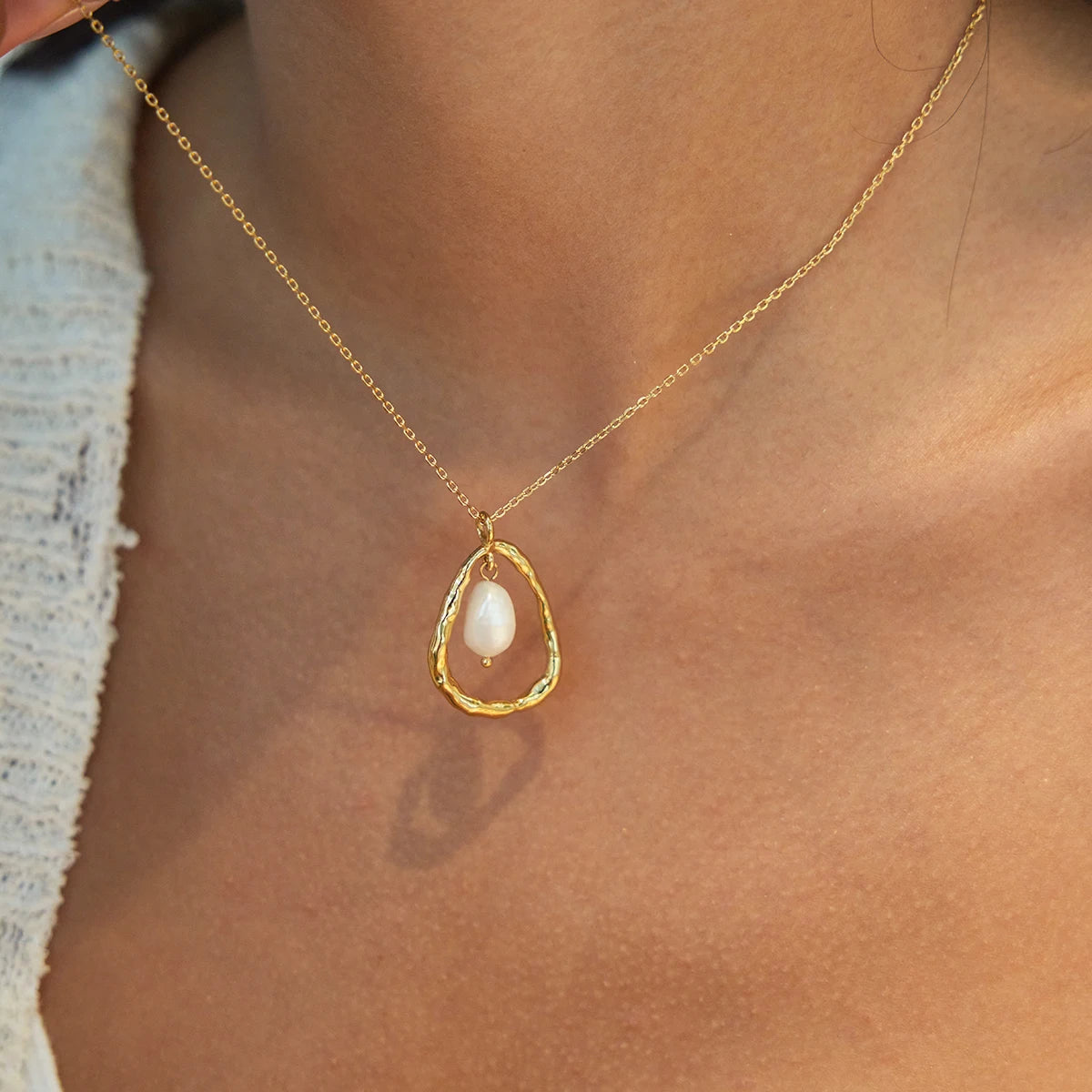 Bea Necklace 
