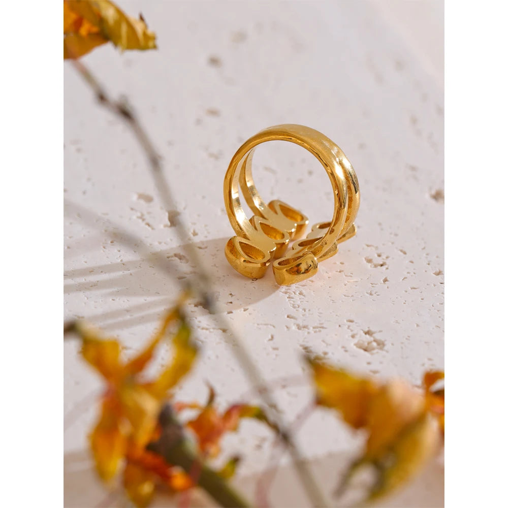Ella Ring
