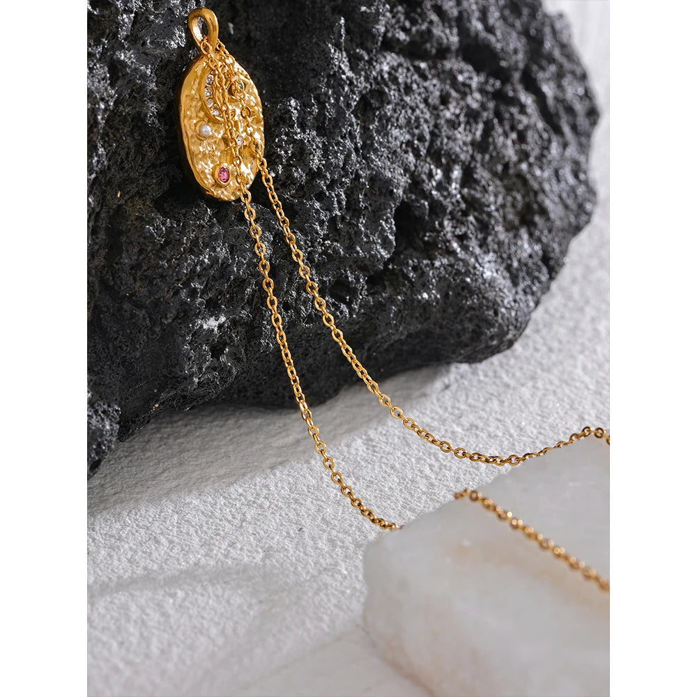 Aiya Necklace