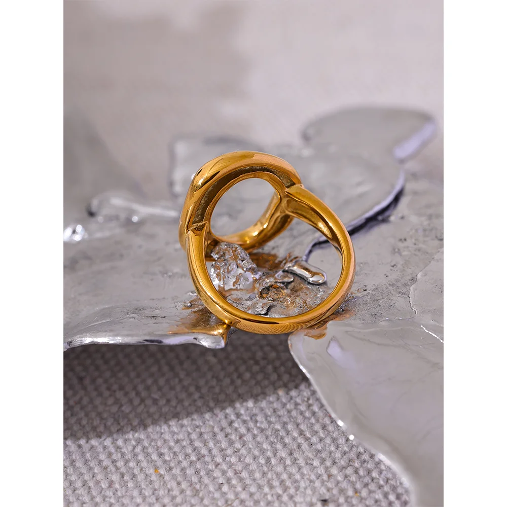 Madeline Ring