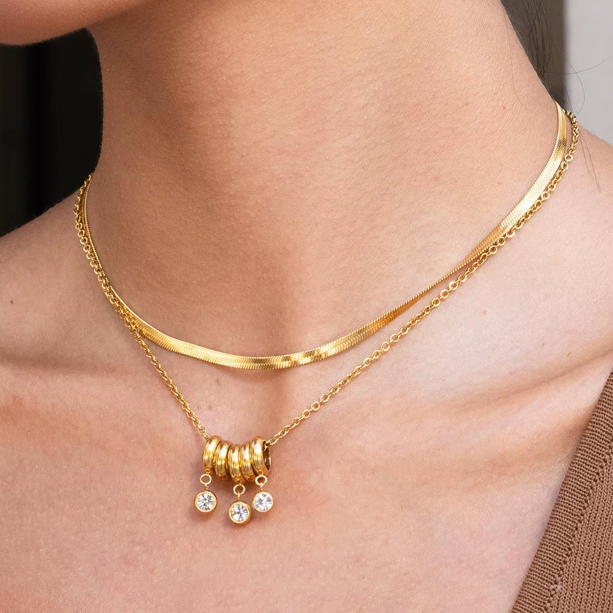 Uworld Minimalist Classic 18K Gold Color Plated Stainless Steel round White Rhinestone Pendant Necklace Stackable Chain Necklace