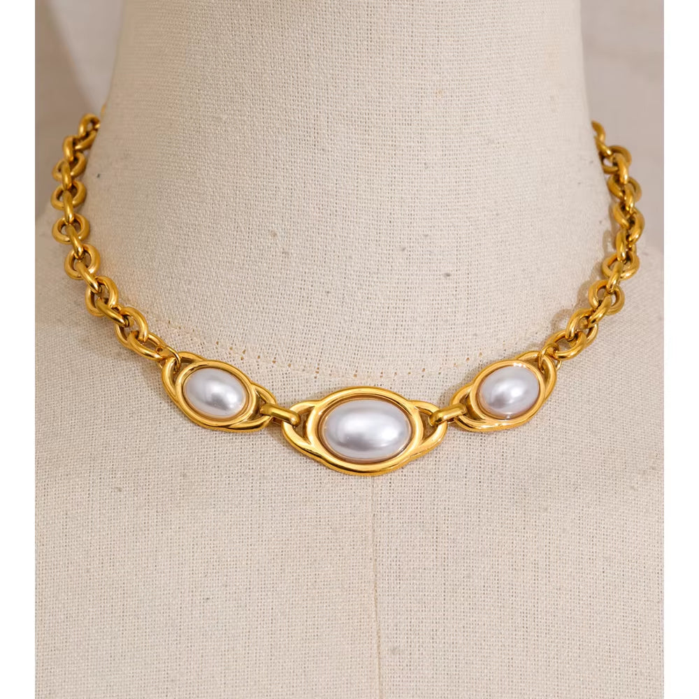 Jane Necklace