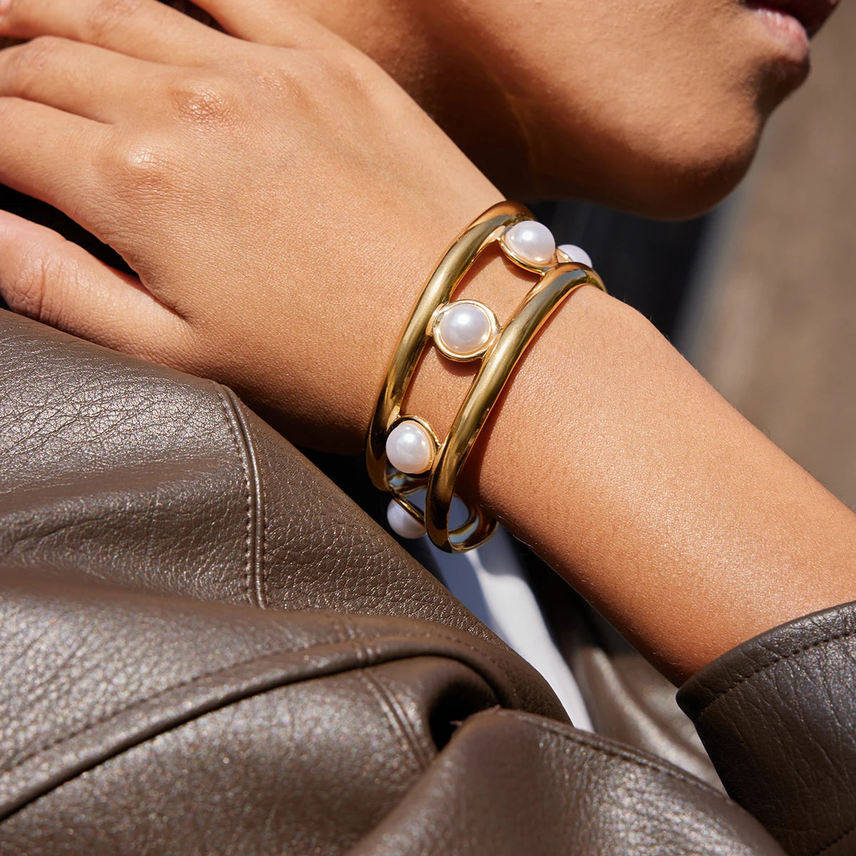 Náyara Cuff Bracelet